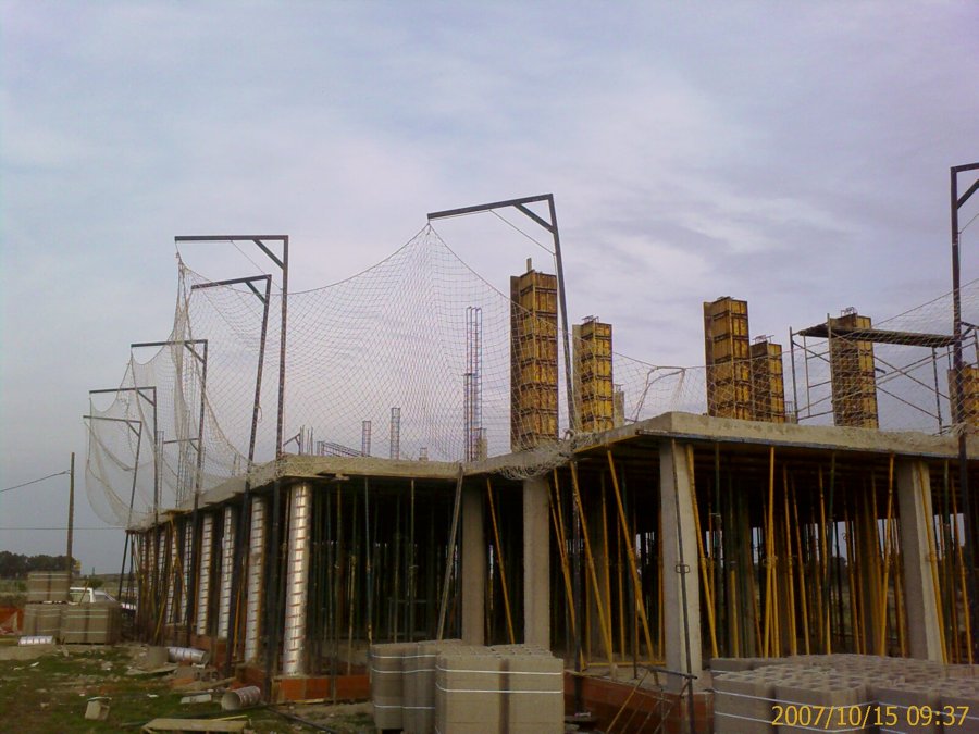 Construcción de estructura del edificio