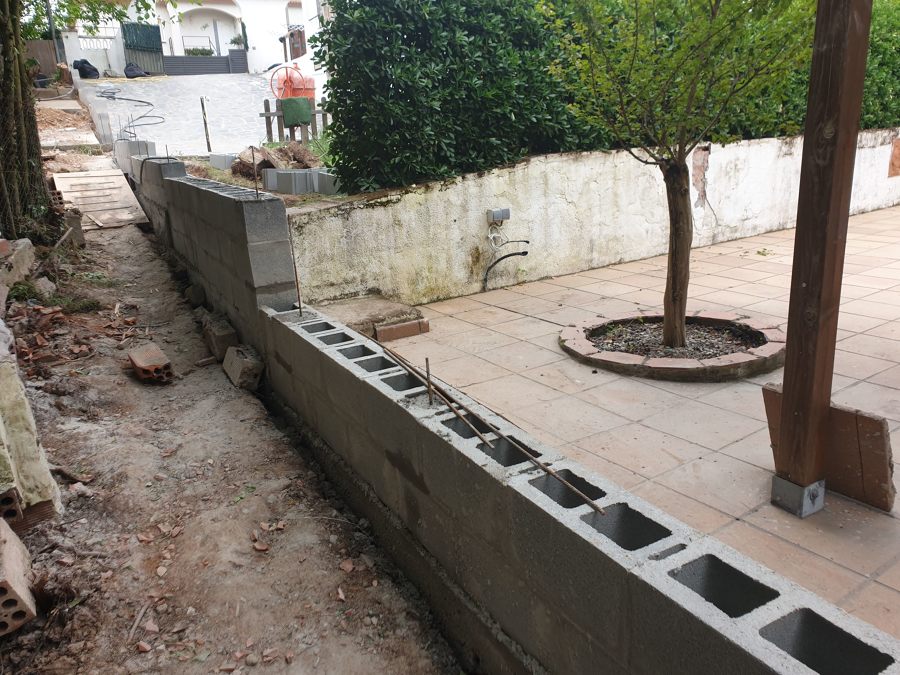 Construcción Muro de bloques