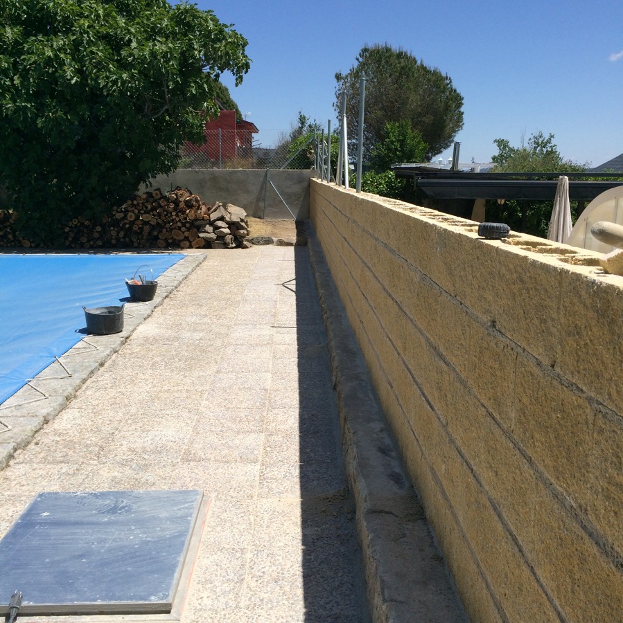 Contrucción de muro 2