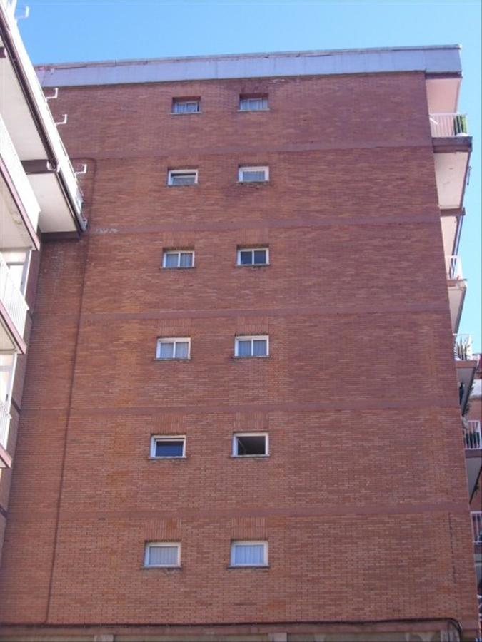 CORCHO PROYECTADO EN FACHADA CARAVISTA