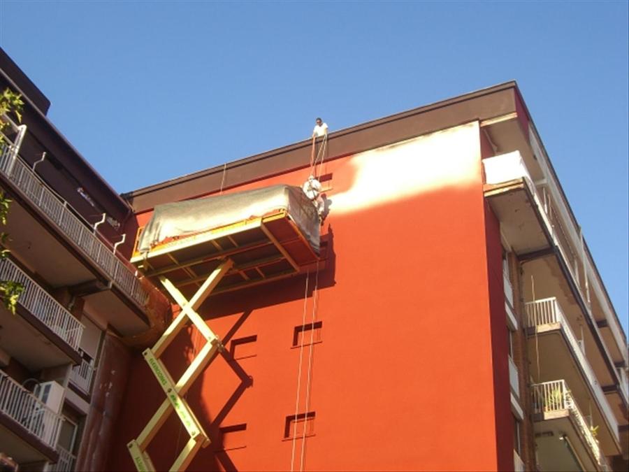 CORCHO PROYECTADO EN FACHADA CARAVISTA