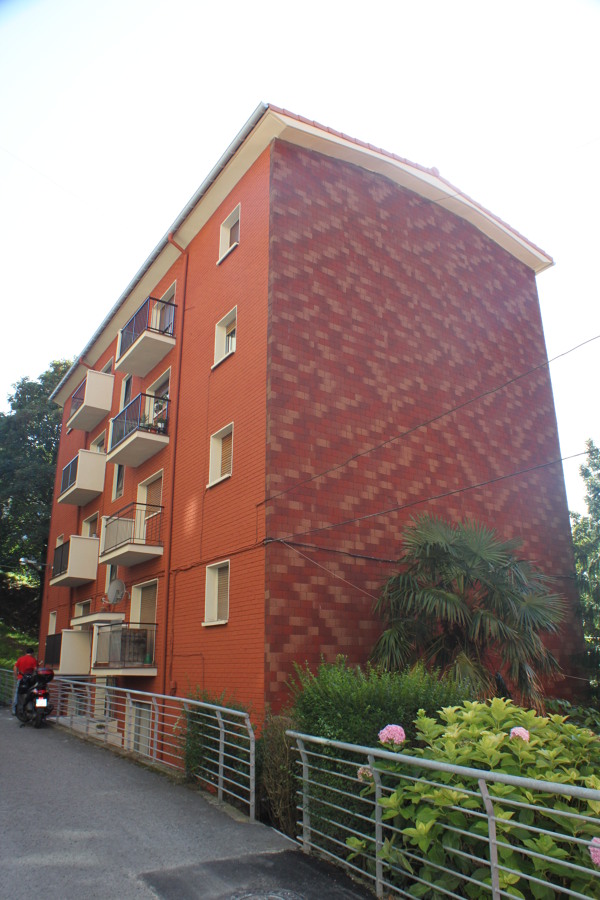 CORCHO PROYECTADO EN FACHADA CARAVISTA