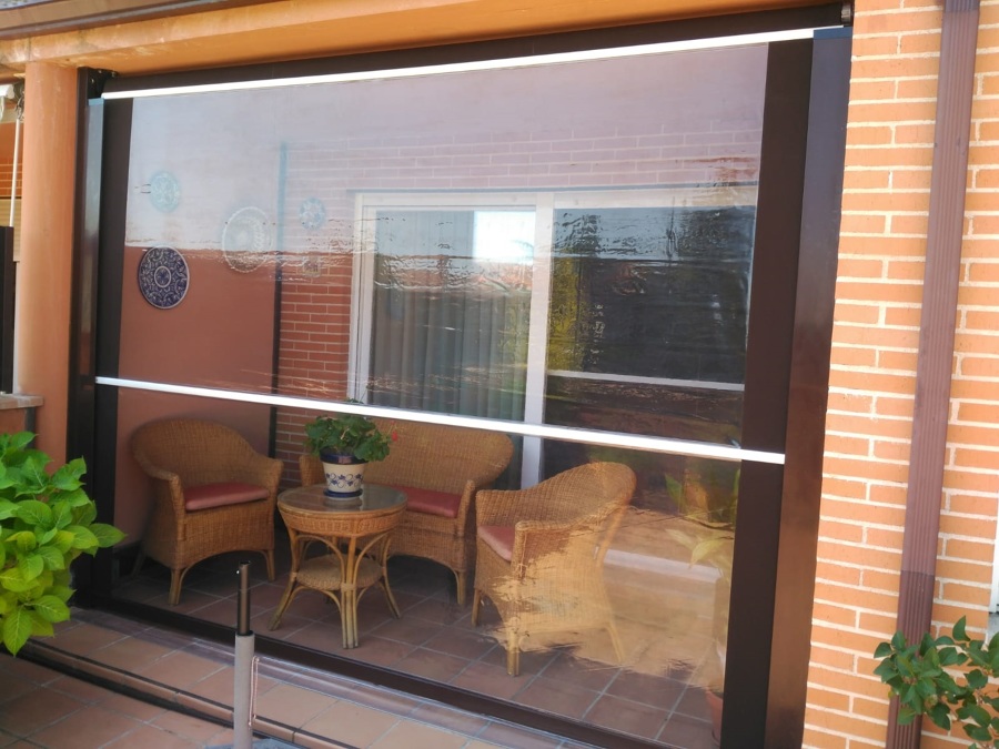 Cortavientos doble ventana