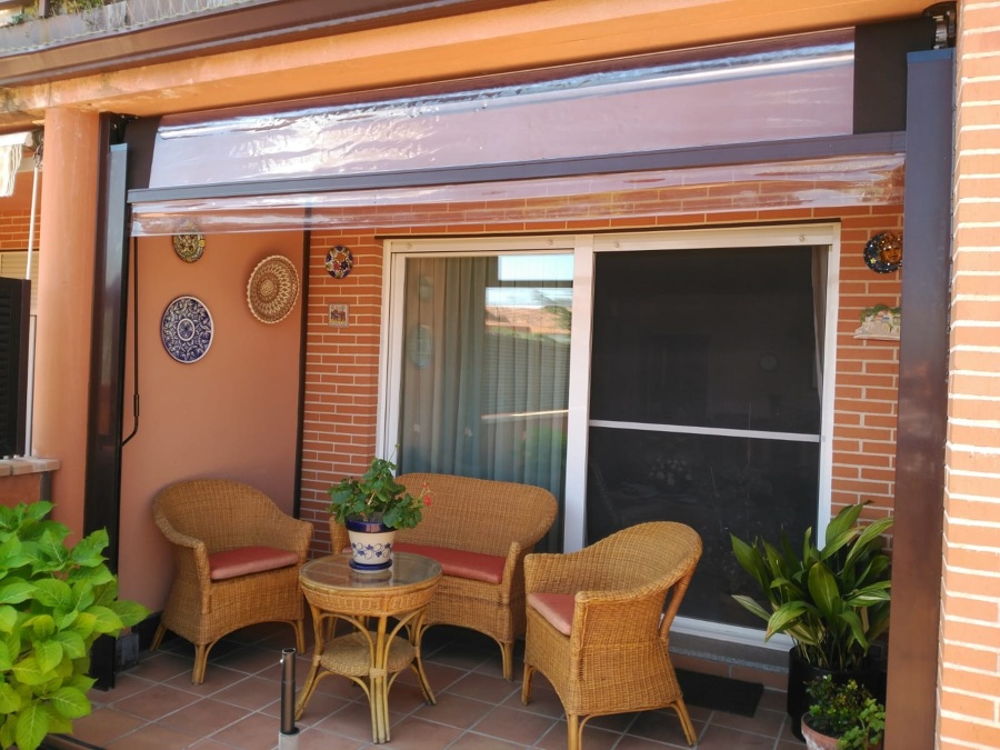 Cortavientos doble ventana