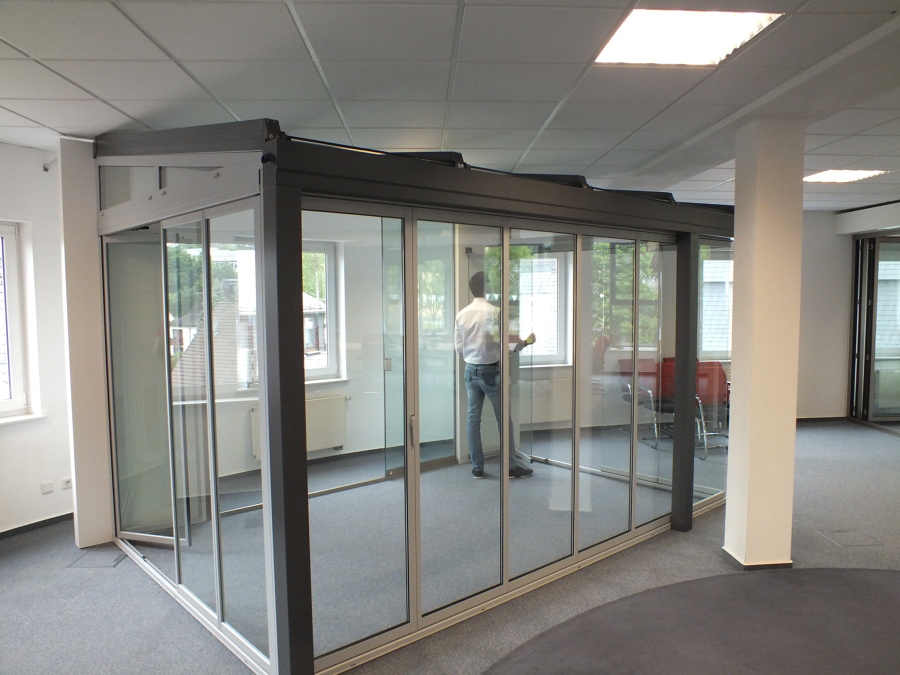 Cortina de cristal con doble acristalamiento