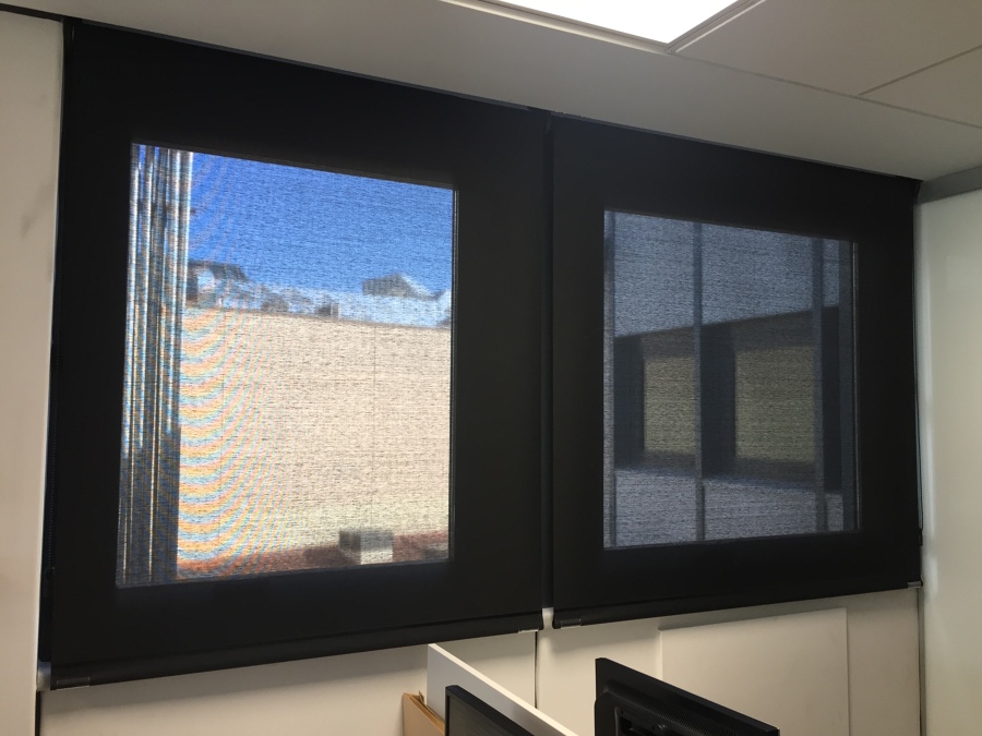 Cortinas enrollables 1%