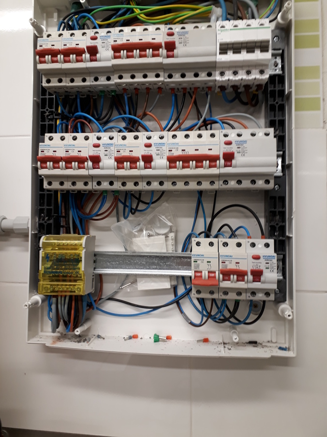 CUADRO DISTRIBUCIÓN INSTA  ELECTRICA