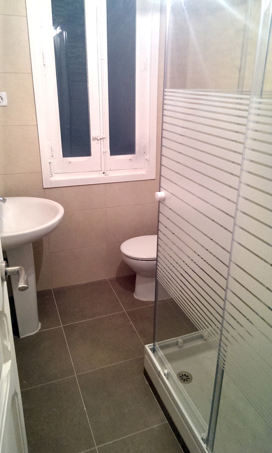 Cuarto de baño completo 4