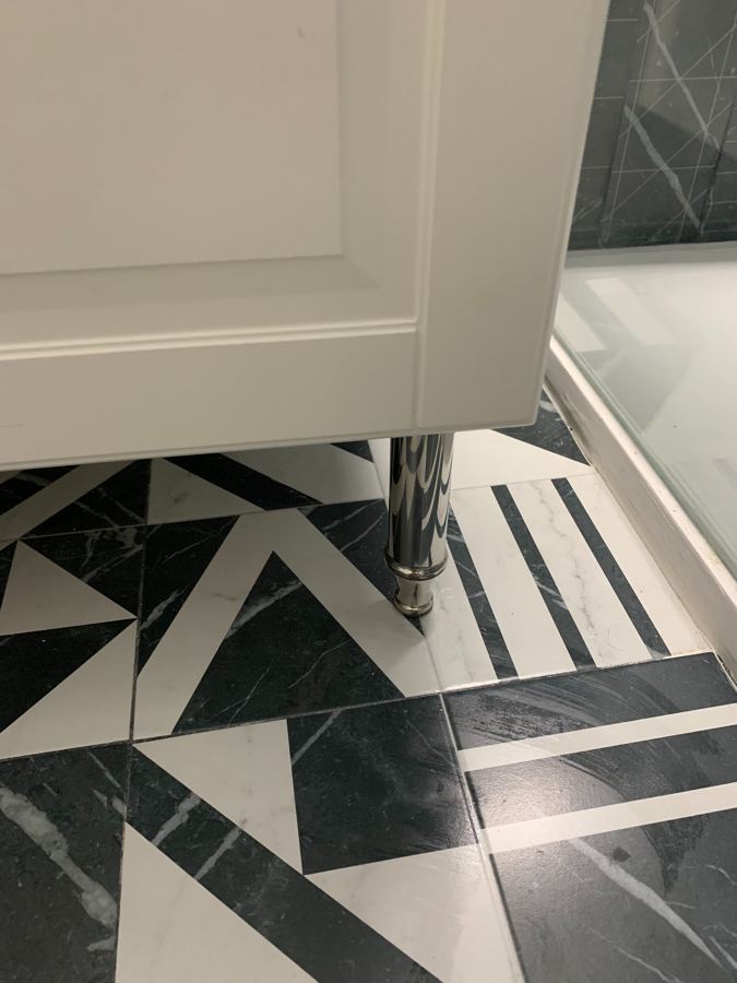 Cuarto de baño. detalle suelo