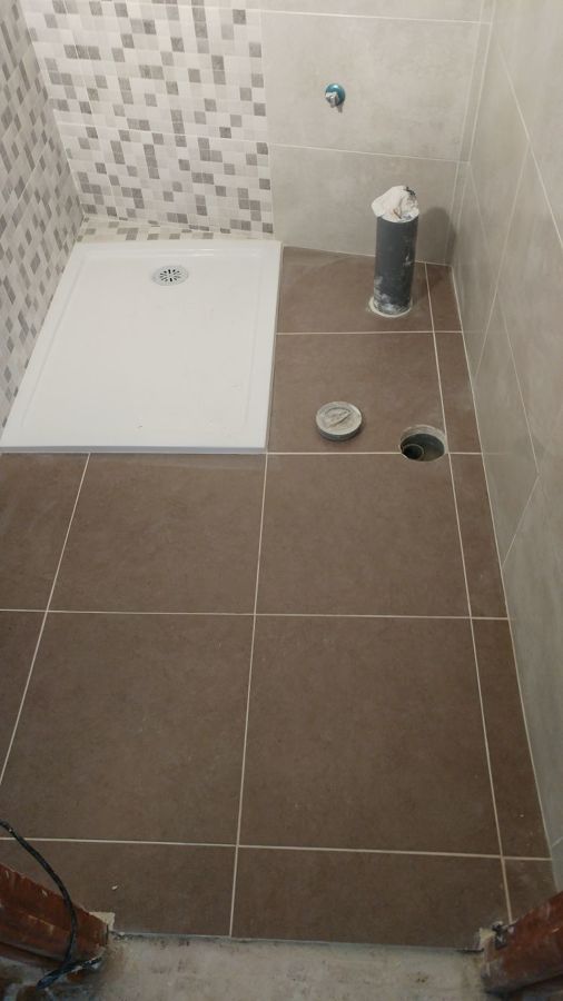 Cuarto de baño en proceso