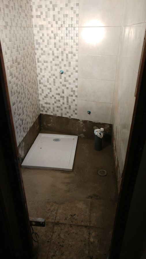 Cuarto de baño en proceso de obra