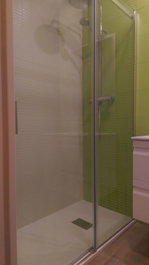 Cuarto de Baño - mampara de cristal