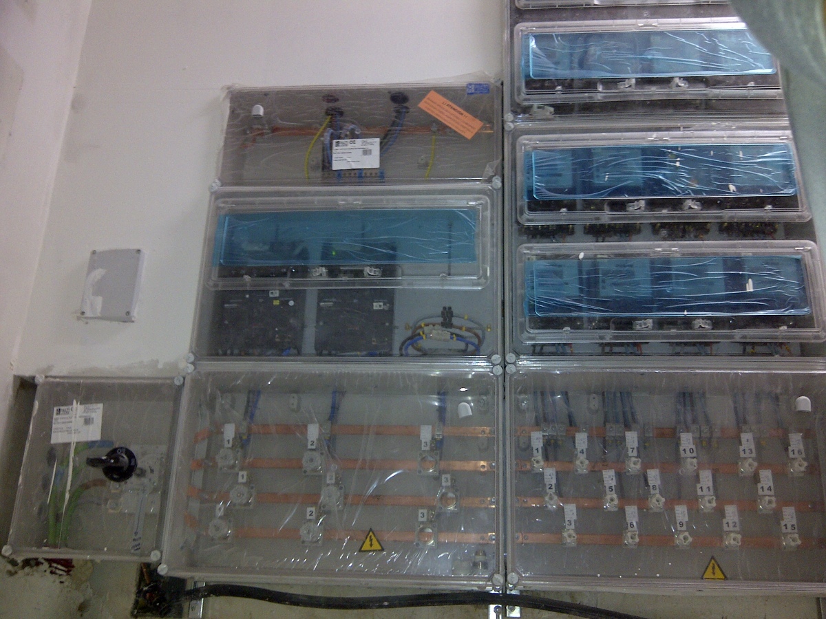 CUARTO DE CONTADORES TERMINADO