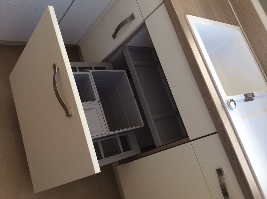 Cubos de Basura Bajo Fregadero