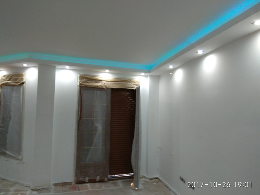 CUBRIR VENTANAS Y BALCÓN