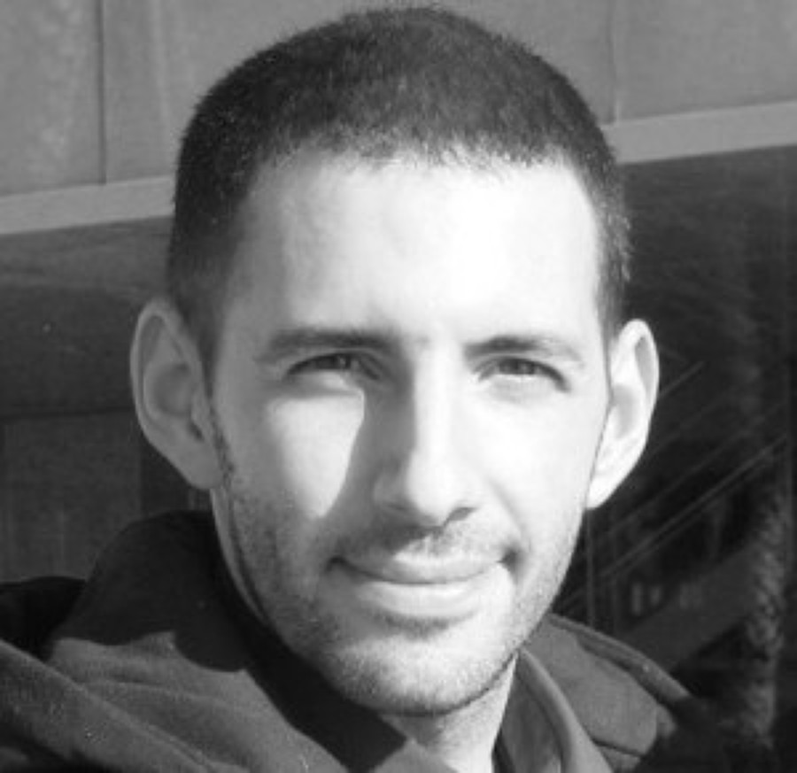 david_082360-300x291