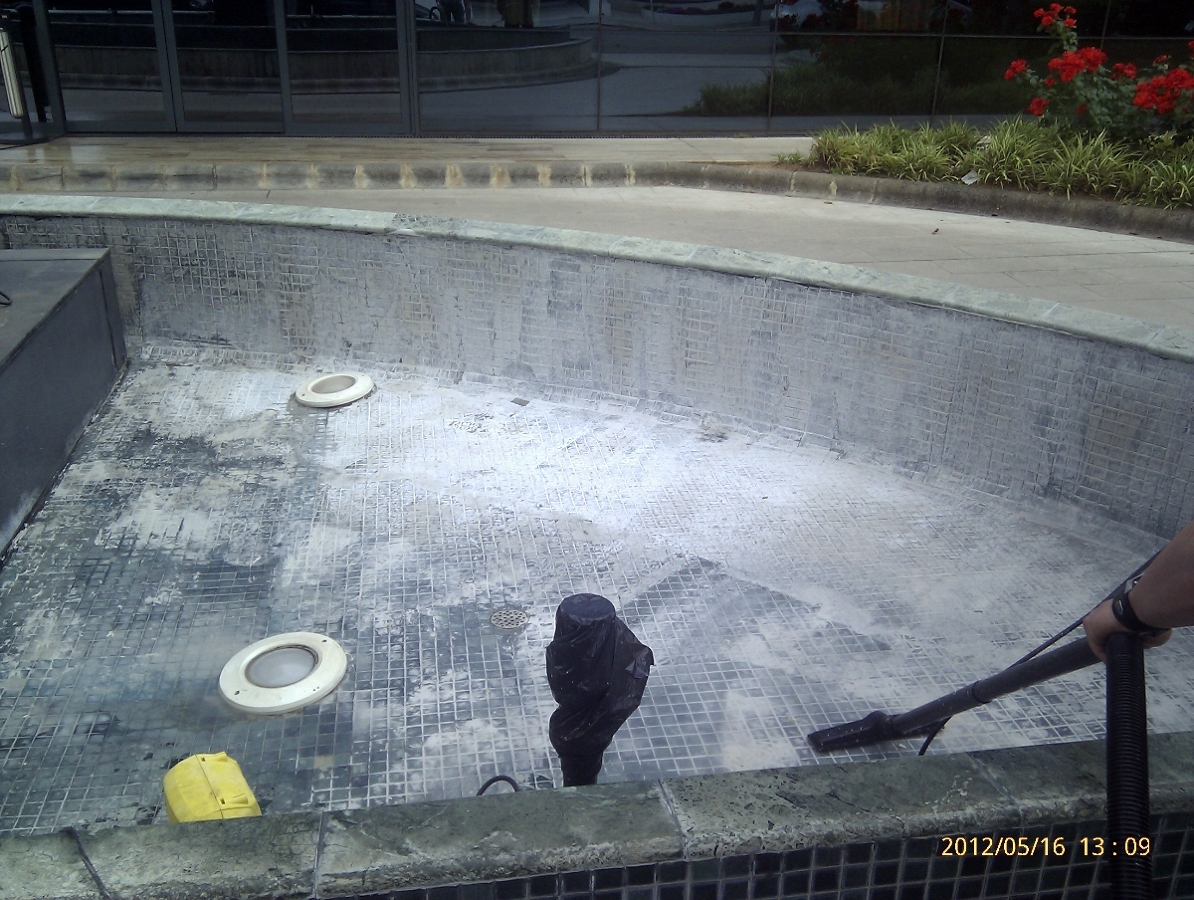 DECAPADO Y LIMPIEZA DE FUENTE