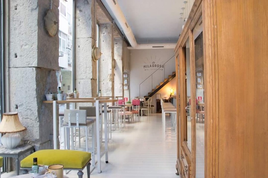 Decoración con papel pintado en Granada: Cafetería La Milagrosa