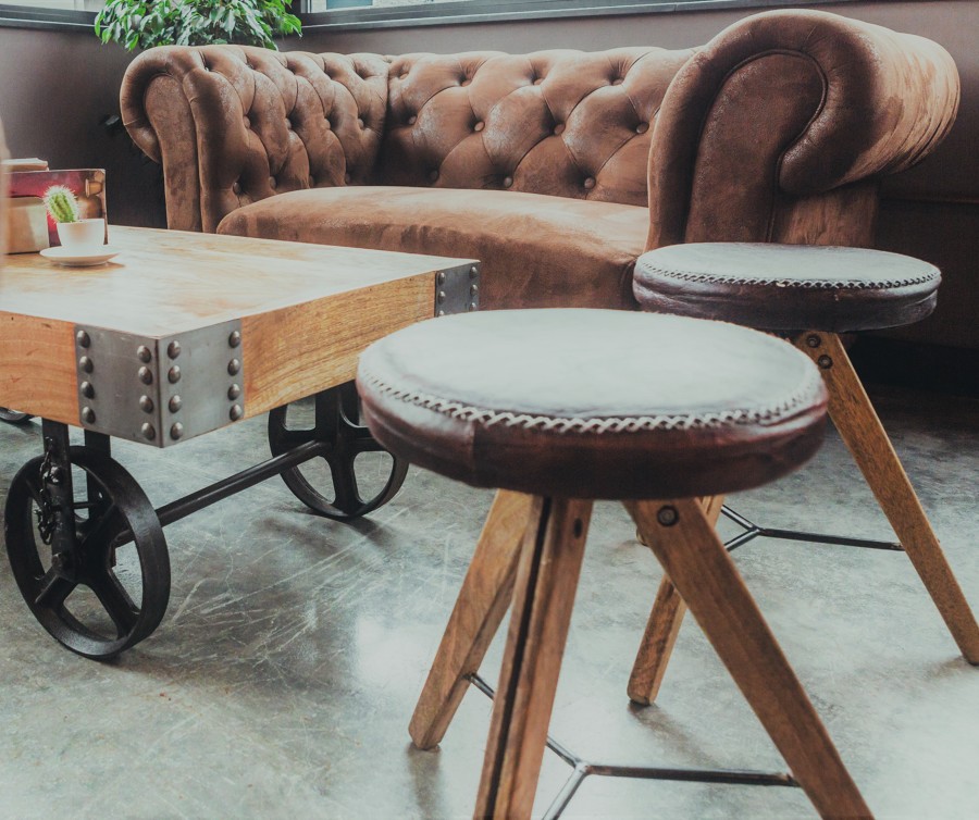 Decoración de bar de copas MALABARES