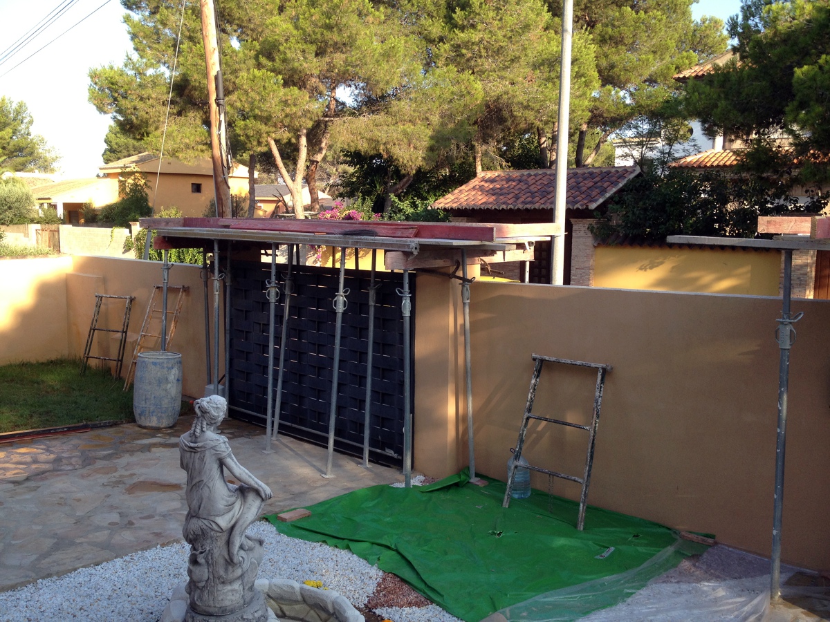 DECORACION FACHADA DE PARCELA