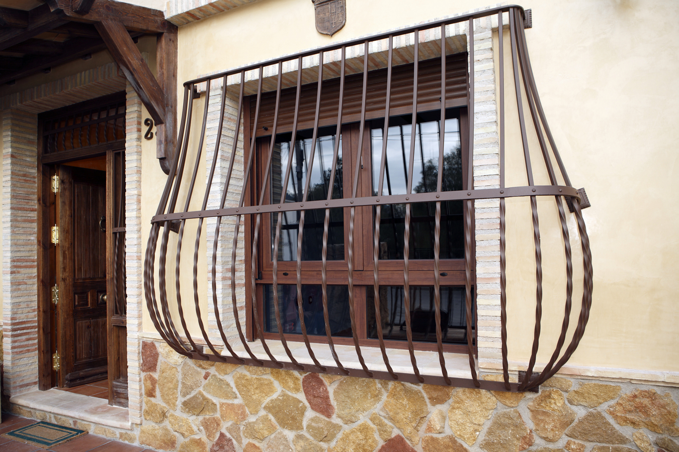 DECORACION RUSTICA FACHADA