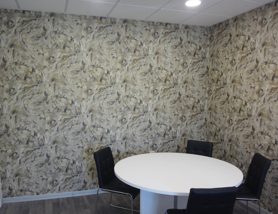 DECORACION Y COLOCACIÓN DE PAPEL IMITACION PIEDRA