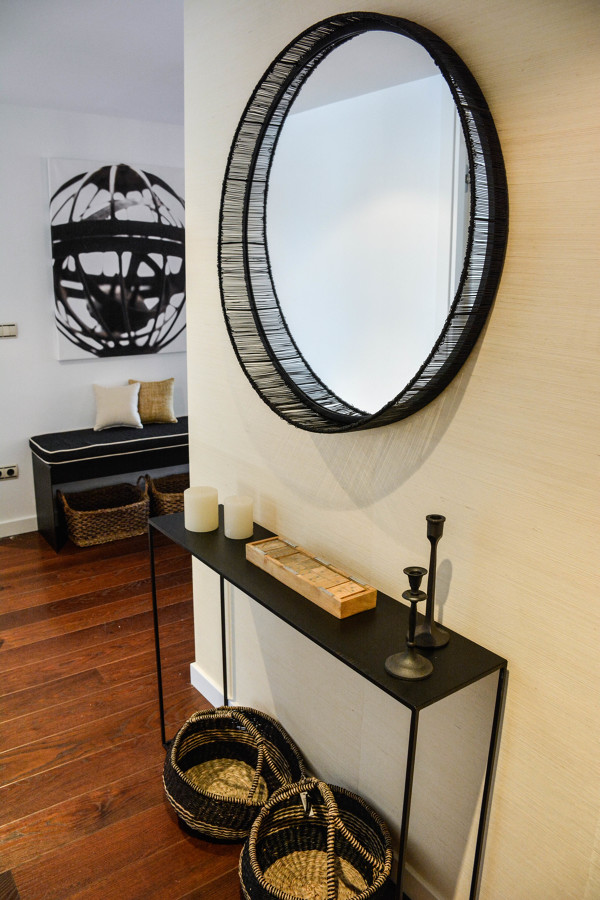 DECORACIÓN Y MOBILIARIO DE SALÓN COMEDOR Y ENTRADA