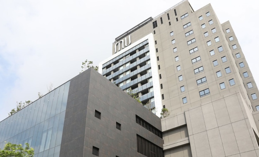 Dekton hotel
