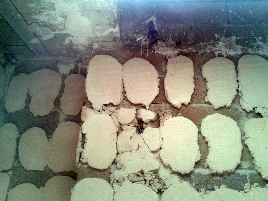 DEMOLICIÓN AZULEJOS