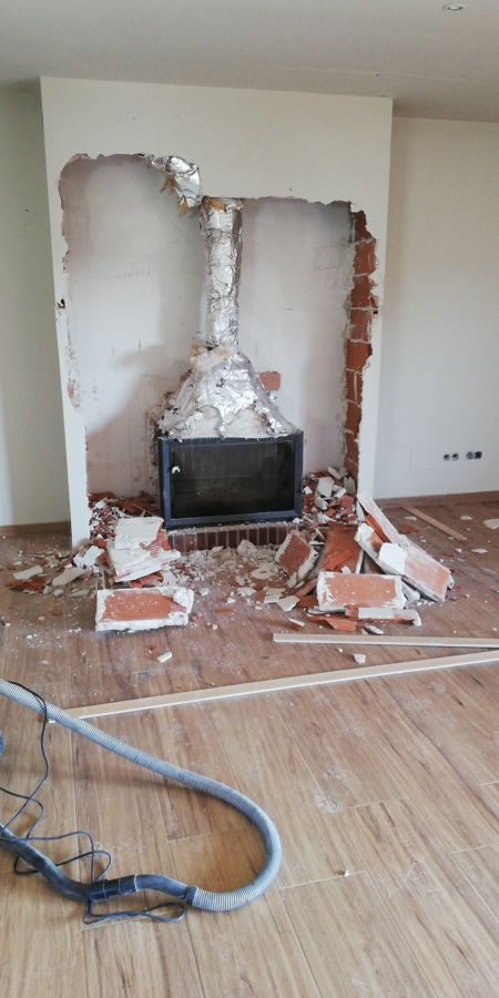 Demolición de chimrnea