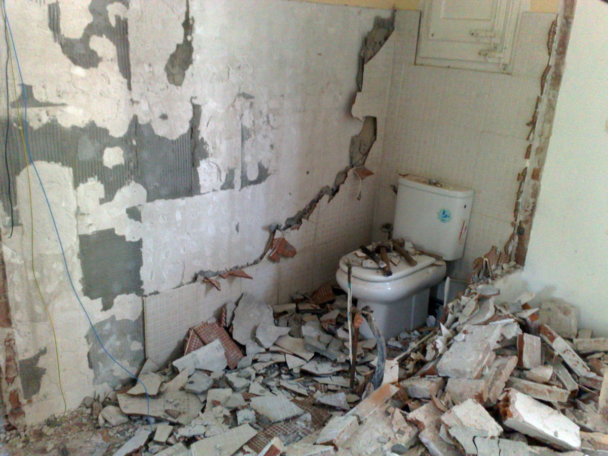 Derribo baño.