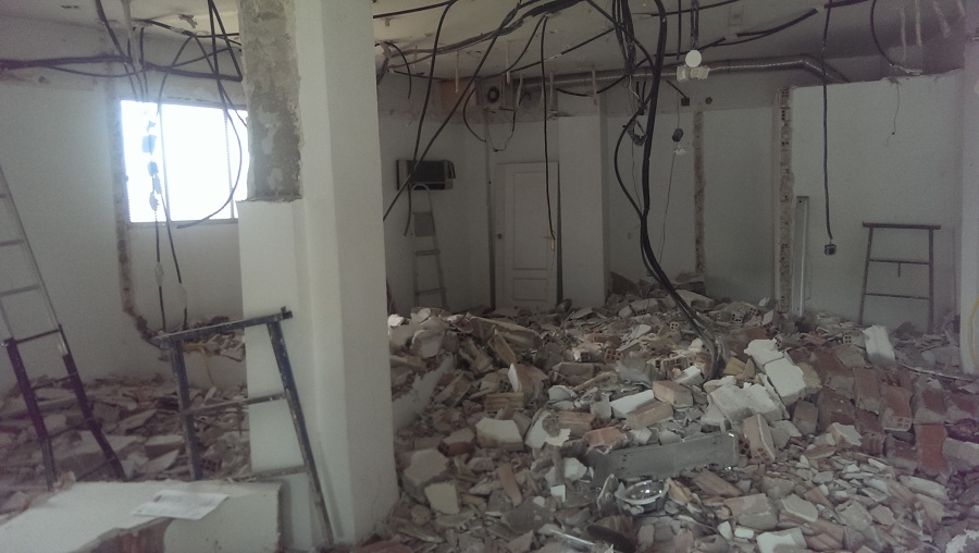 Derrivo de tabiquerias y techos