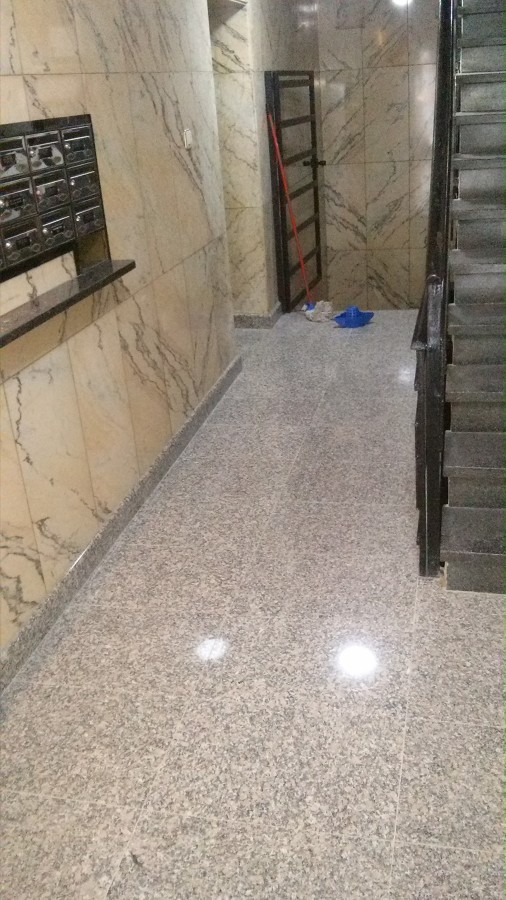 descansillo pt baja ascensor