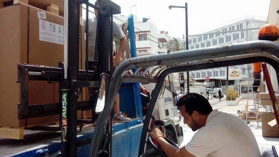 Descarga materiales por decoraciones