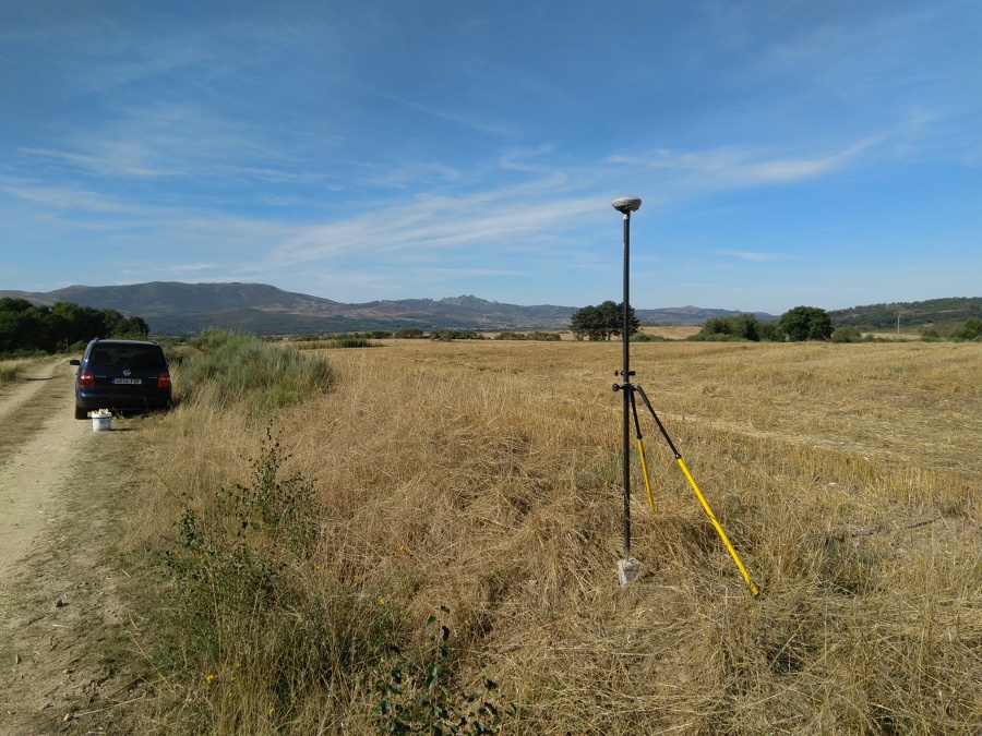Deslinde de parcela rústica para proceder a su vallado.