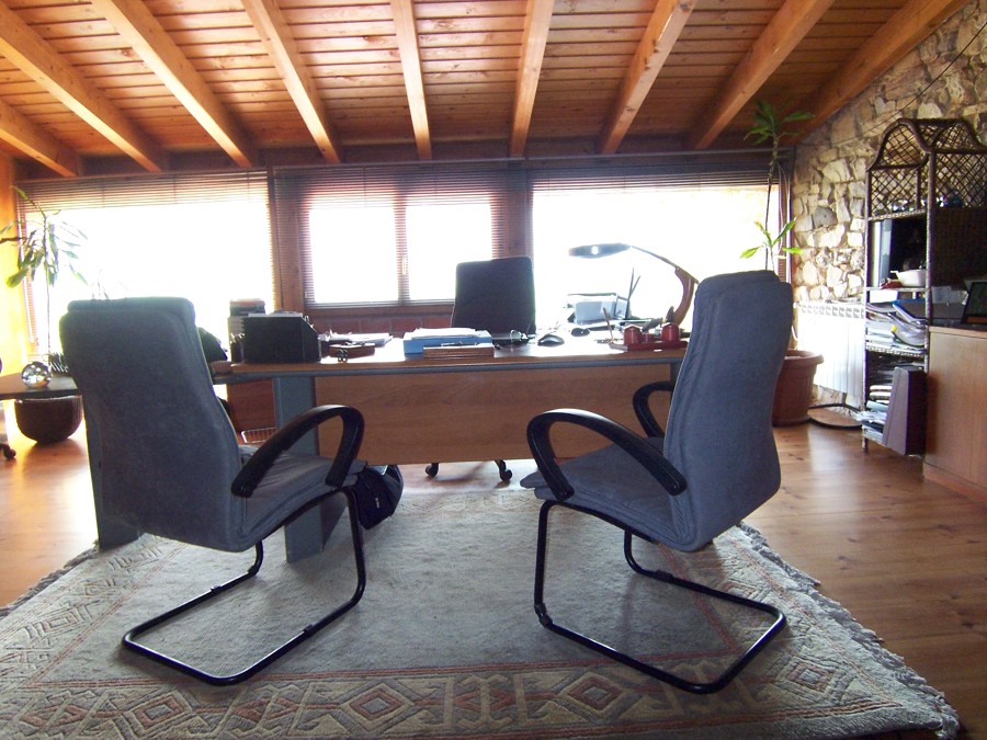 Despacho en antiguo pajar