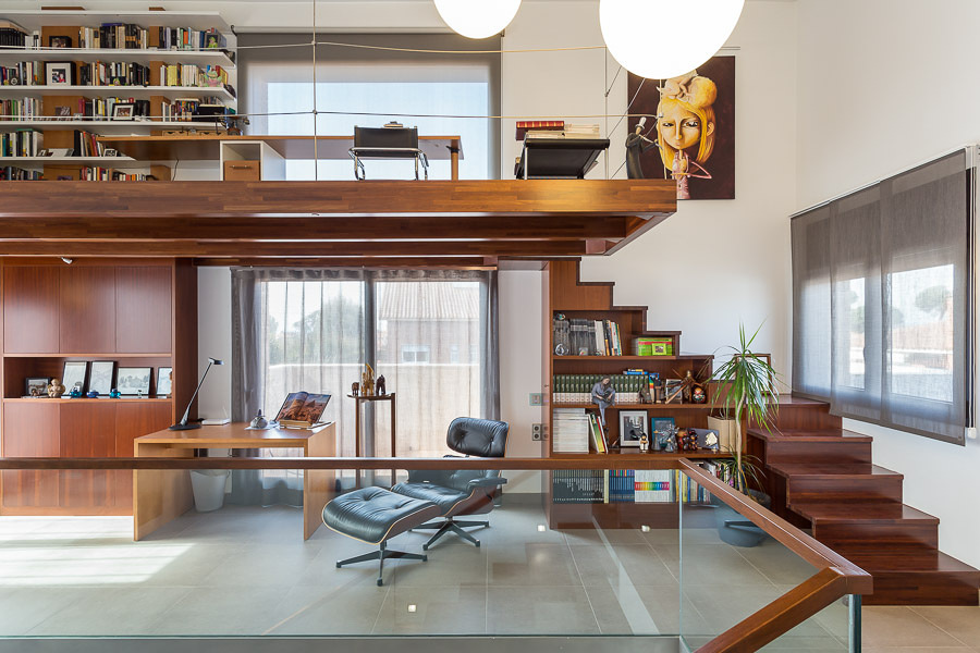 Despacho y biblioteca