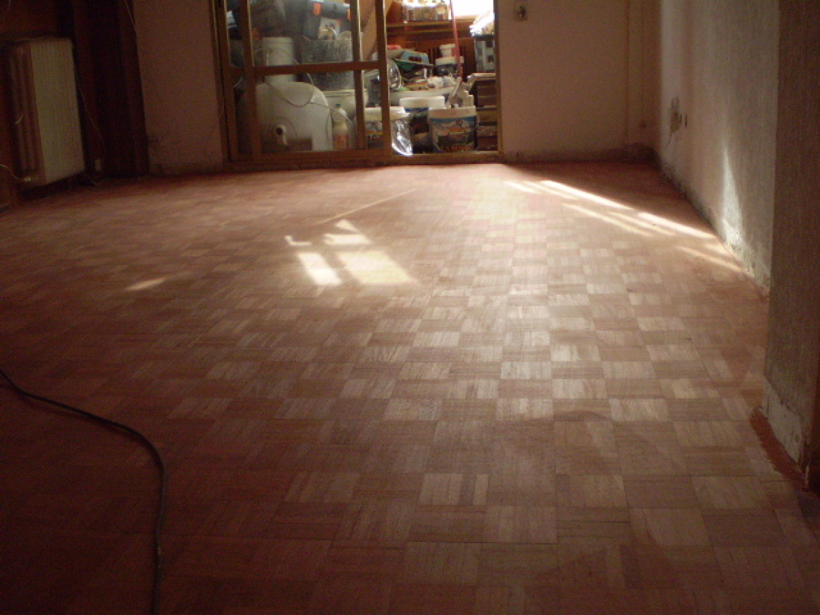 Despues de acuchillar, y antes de aplicar barniz