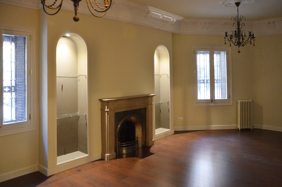 Detalle salon / chimenea decorativa