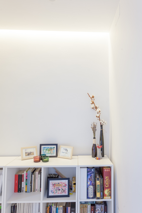 Detalle candileja pasillo