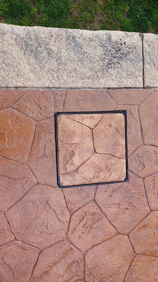 Detalle cenefa imitación piedra natural