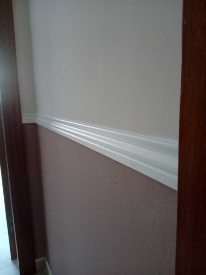 Detalle colocación border en pared