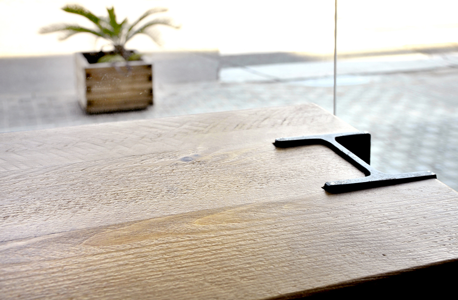 detalle constructivo mobiliario industrial