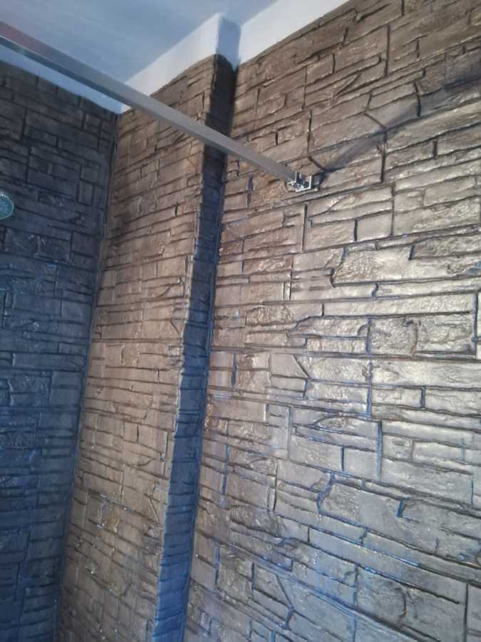 DETALLE DE ANCLAJE EN PARED