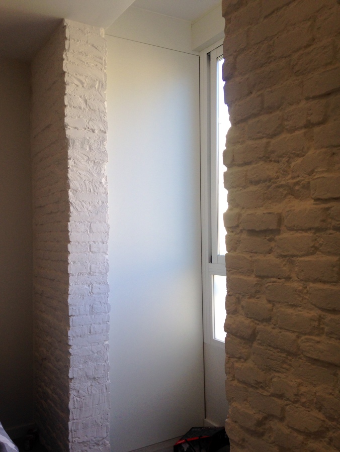 Detalle de aprovechar el antiguo ladrillo caravista