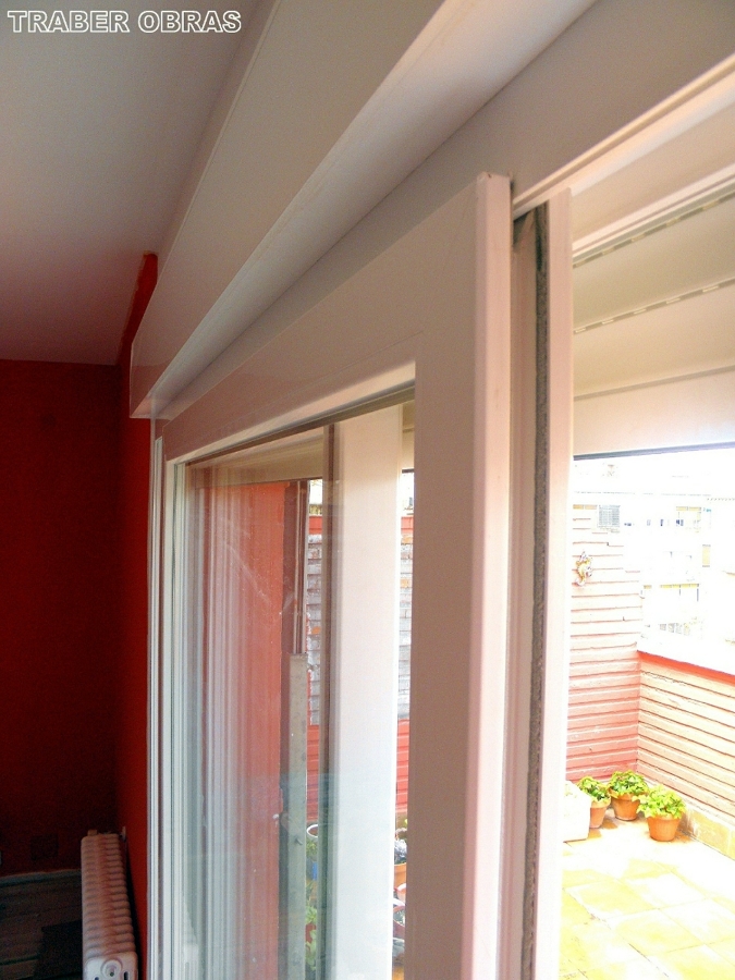 Detalle de carpintería de PVC.