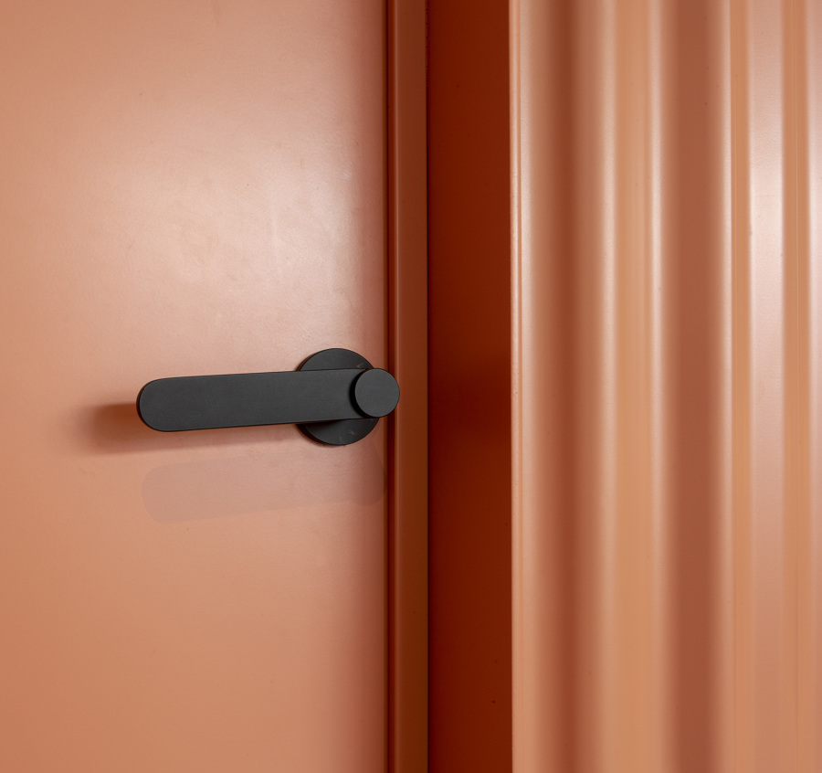 Detalle de chapa lacada