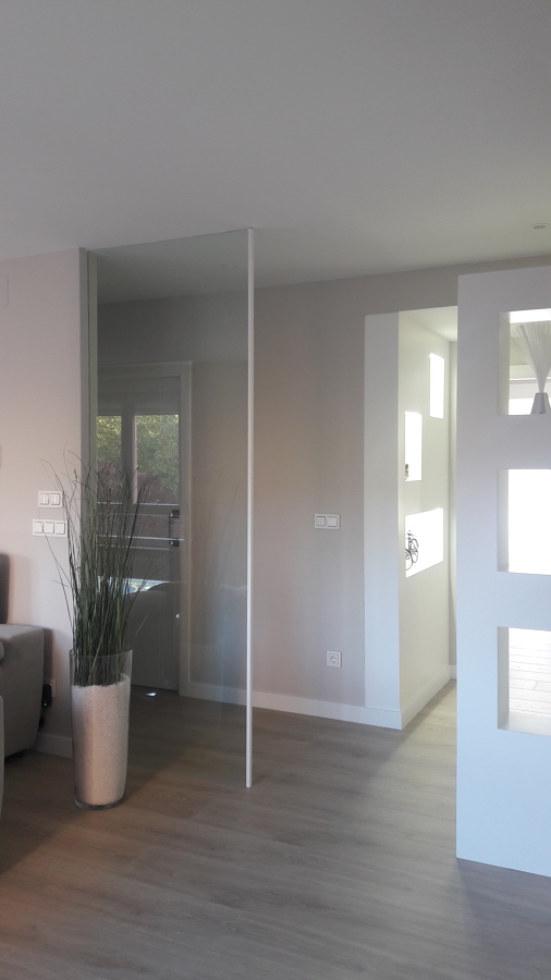 detalle de entrada y salon