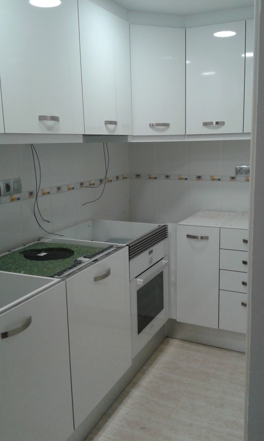 detalle de la campana estractora oculta