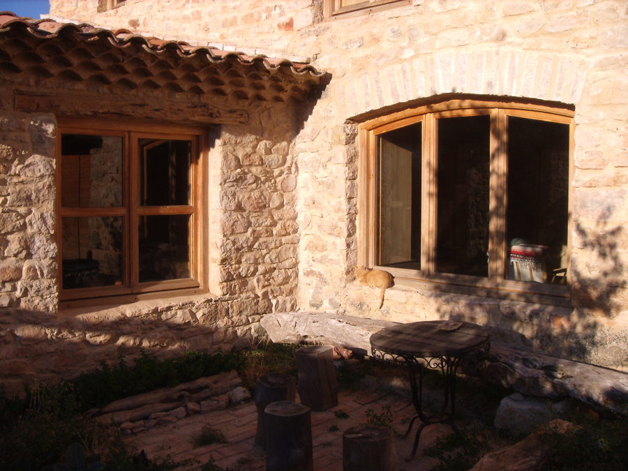 Detalle de las ventanas del comedor y del salón